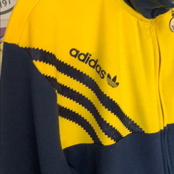 Michigan Adidas Zip up - Picture 2 of 4